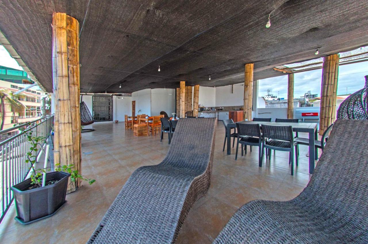 Hostal Costa Del Pacifico ปูแอร์โตอาโยรา ภายนอก รูปภาพ