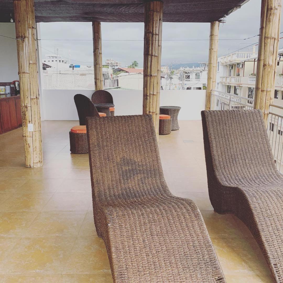 Hostal Costa Del Pacifico ปูแอร์โตอาโยรา ภายนอก รูปภาพ