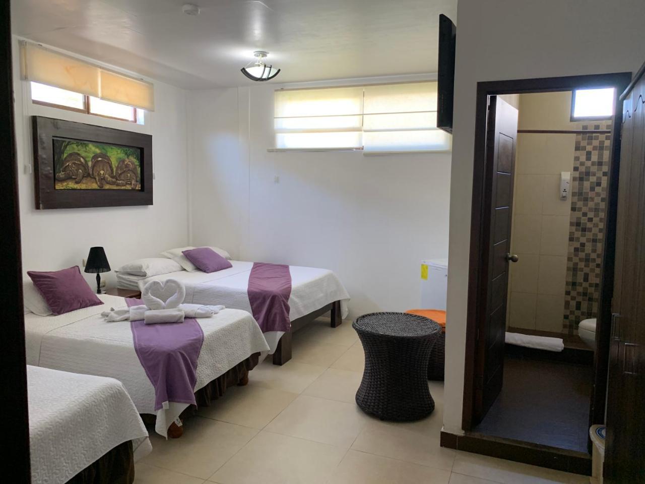 Hostal Costa Del Pacifico ปูแอร์โตอาโยรา ภายนอก รูปภาพ