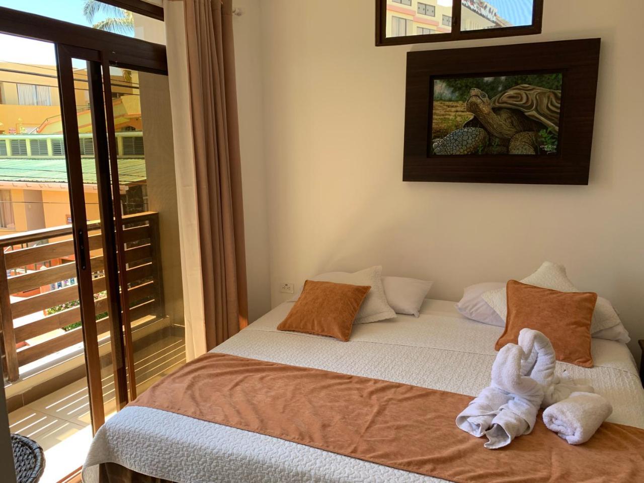 Hostal Costa Del Pacifico ปูแอร์โตอาโยรา ภายนอก รูปภาพ
